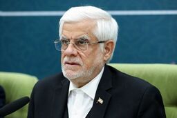 عارف قفل اینترنت را بازمی‌کند؟