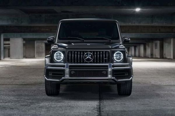 مرسدس بنز G کلاس، کمپر ۸ چرخ شد!/ عکس