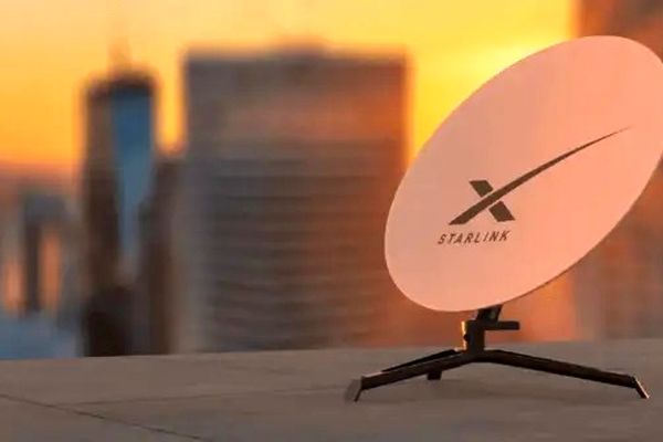 حساب بانکی استفاده‌کنندگان استارلینک مسدود شد