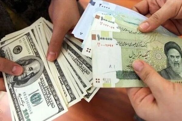خرید دلار با کارت ملی مالیات دارد؟