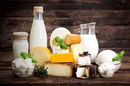 لبنیات با کالابرگ و تخفیف ۱۰ درصدی در رمضان