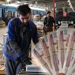 تورم رسمی خوراکی‌ها به ۱۳۴ درصد رسیده / وزیر کار زیر بار مصوبه ترمیم مزد کارگران نمی‌رود؟ 