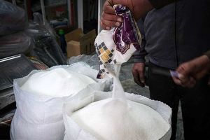 شکر گران می شود