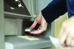 بازگشت دوباره اختلال به خدمات این دو بانک