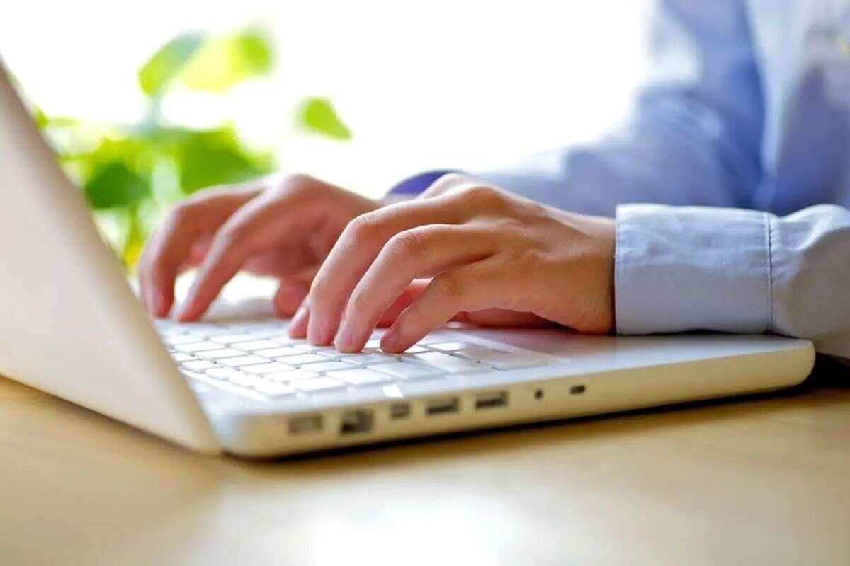 ۲۰ هزار استاد دانشگاه آزاد در صف دریافت اینترنت