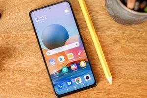 آیفون ۱۷ پرو مکس ۴۶۰ میلیون/ در بازار موبایل چه خبر است؟